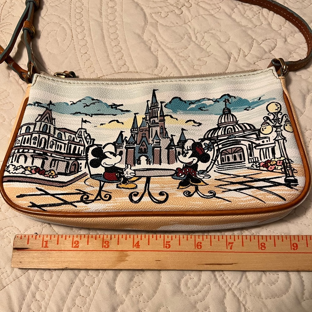 DISNEY DOONEY & BOURKE BAG PURSE CROSS BODY MICKEY MINNIE